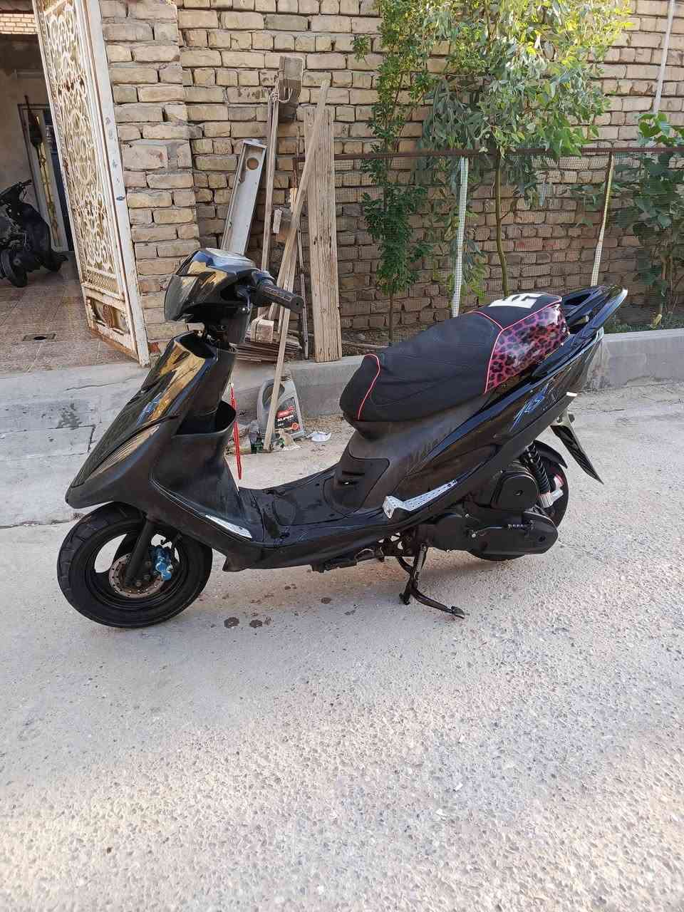 ماكس عدله جاهزه وكامله كله شغال سلف هندر كهربأيات شلعه ومشي ونعومه سعر 550 وبيه مجال دراجه كلش حلوه مكاني ناصريه مركز حي تضحيه رقم الهاتف *********** بيه واتساب الشراي يتصل ويدلل
