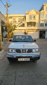 نيسان دبل • ٢٠٠٢ • رقم السليمانية
