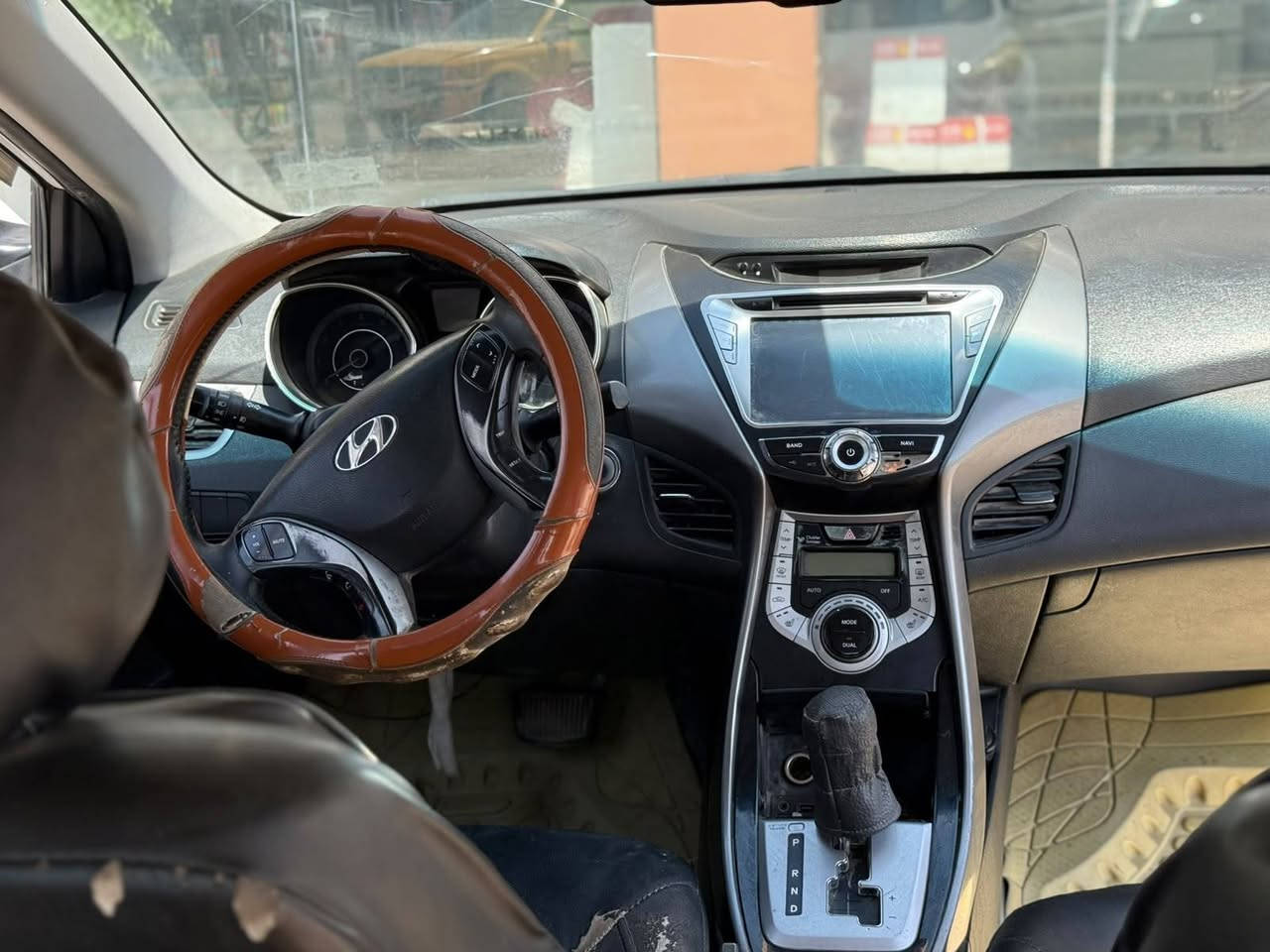 للبيع أفانتي 2014 خليجي بمحرك 1600 🚗

📍 رقم بابل
✨ السيارة بصمة
🛞 تايرات جديدة
🔧 حدادية جديدة، والتفاصيل راح أوضحها بالصور بكل أمانة
💰 السعر: 95 ورقة

السيارة جاهزة للفحص، والجاد يتفضل 🌹
📞 للاستفسار: ***********
