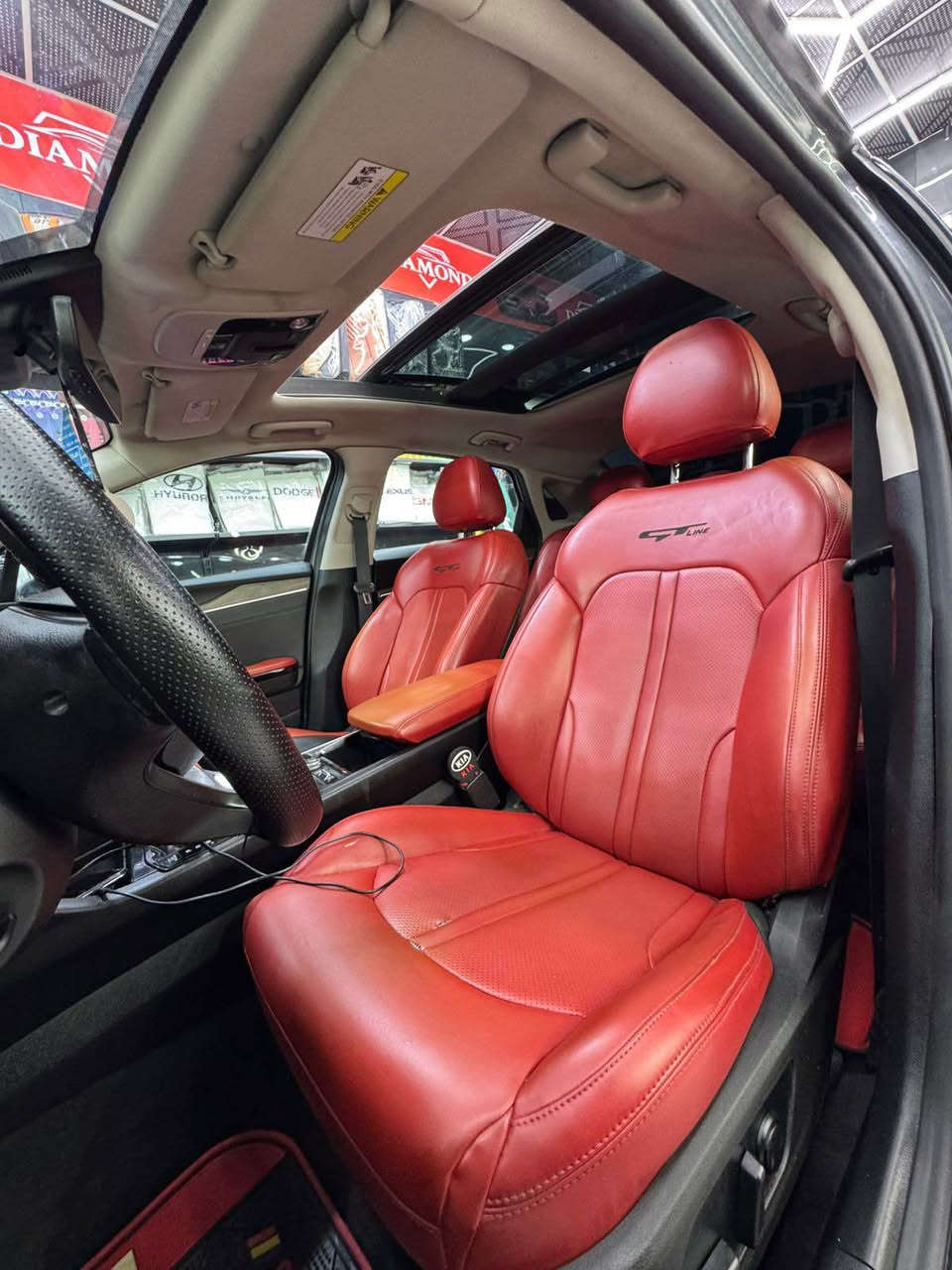 KIA K5 EX 2021

فول ١/١
حادث قطعه وحده فقط جاملغ خلفي و بلعراق بارد بين بابين جهت عبري 
البجم كبس
ماشيه81 كيلو 
مواصفات
بانوراما-كشن خزن ميموري-كشنات تدفئه تبريد-ستيرن تدفئه-قياده ذاتيه-رادار جانبي-تنبيه مسار-شاحن لاسلكي-كشنات كهرباء-مري قلاب-كامره خلفيه-حساس امامي خلفي-رادار امامي-توقف ذاتي-جام ريمونت-صندوق ذكي -بلوجكتر -ويل 18 بلاد -محرك ١٦٠٠ توربو

السياره جاهزه للاخير
باتري مع تايرات تخم ودهن وادامه قبل يومين كله جديد كسر جيس مو باله 
السياره
محرك كير كفاله برغي ما مفتوح بيها 
للبيع مكان السياره البصره 
 سعر168 و بيها مجال 
*********** Singapore
