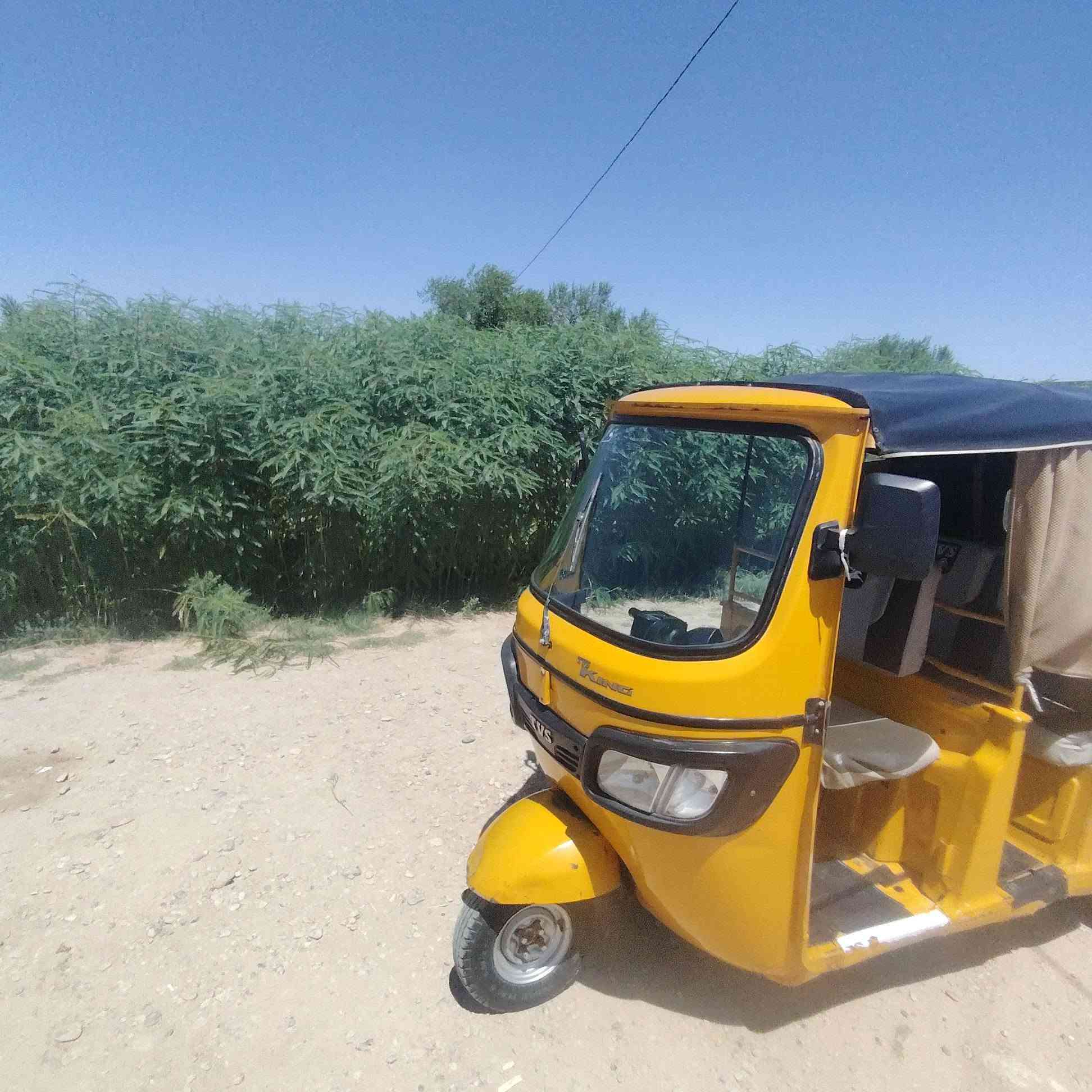 سلام عليكم تكتك البيع موديل 2020 بل سنوية 2021 دشبول 2021 مكفولة كفالة لا ضربة ولا صبق ولا بارد كفالة رقم ذي قار مكان تكتك ناصرية قلعة سكر سعر 6 وبيها مجال ***********
