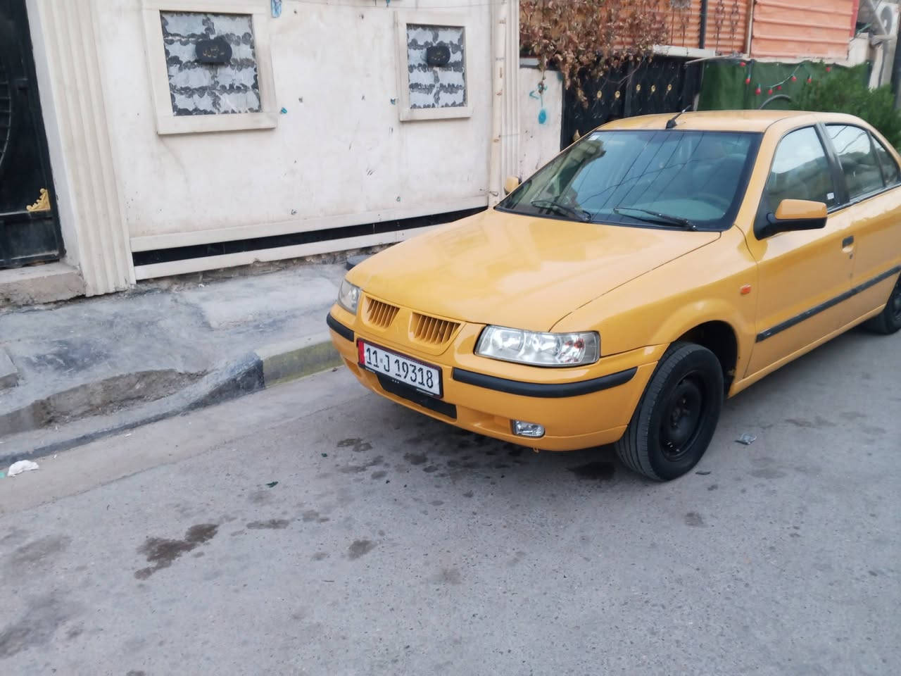 سلام عليكم سمند للبيع 2010 سياره معمره دوس باب الصدر بي صبغ والباقي مكفول السعر 31 بيها مجال بسيط مكاني حي اور هذا رقمي *********** مو شراي لا يخابر
