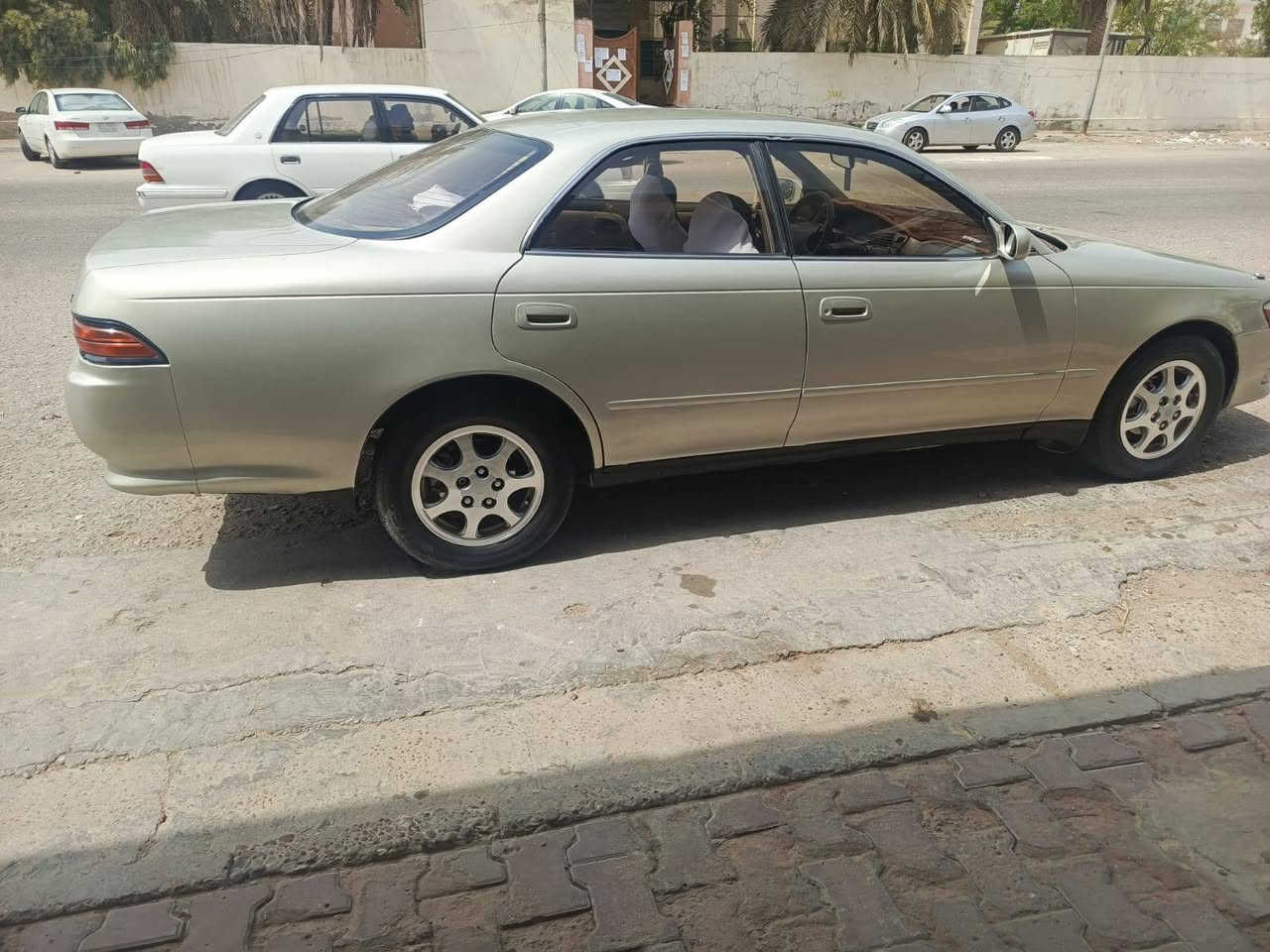 مارك نفخ للبيع موديل 93 مكان نجف سياره مقفوله بس صبغ جماليه السعر 65 ***********
