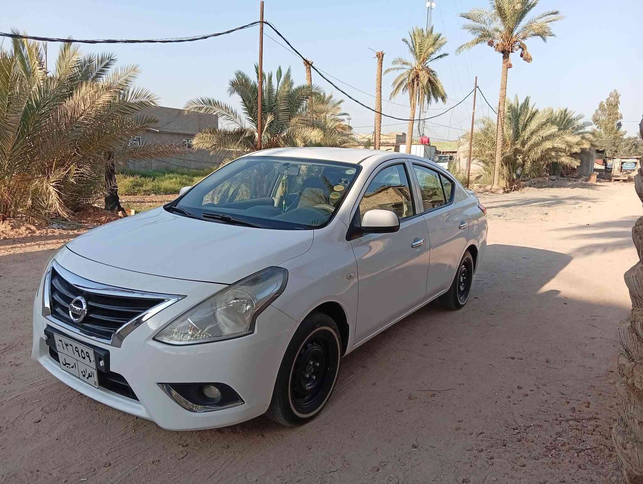نيسان صني هندي موديل 20كفاله لاصبغ ولافتح تريدثلج تخم كيرمكينه بلكارتون  تايرجديدابوالخطه ماشيه 90الف سياره جاهزه المكان نجف كوفه السعر 97اوبيه مجال قليل ***********
