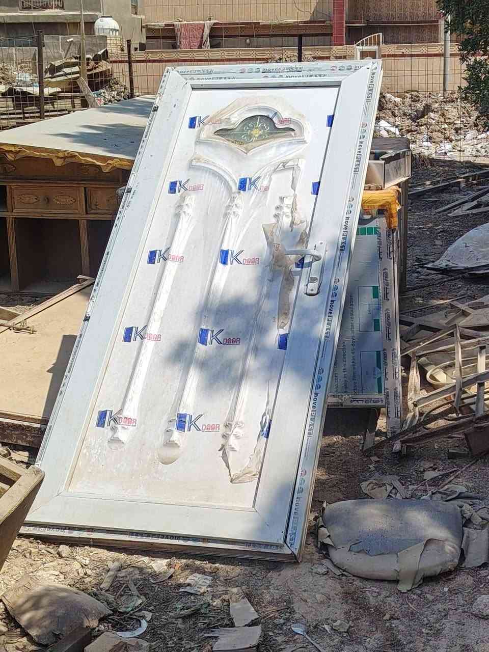 السلام عليكم عندي شيلمان بلجيكي وباب شارع وشباك وبيبان حديد وباب بي ڤي سي مكاني ديوانيه الشراي يتصل ممتواجد ع الخاص *********** اكرر ممتواجد خاص ***********
