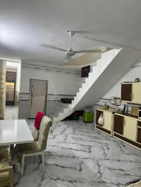 بيت بوب شام شارع الهزه مال مرور مقابل مجمع العرين ١٠٠ متره بناء جديد ن...