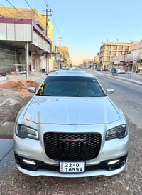 كرايسلر 300s • ٢٠٢٣ • ٦ سلندر