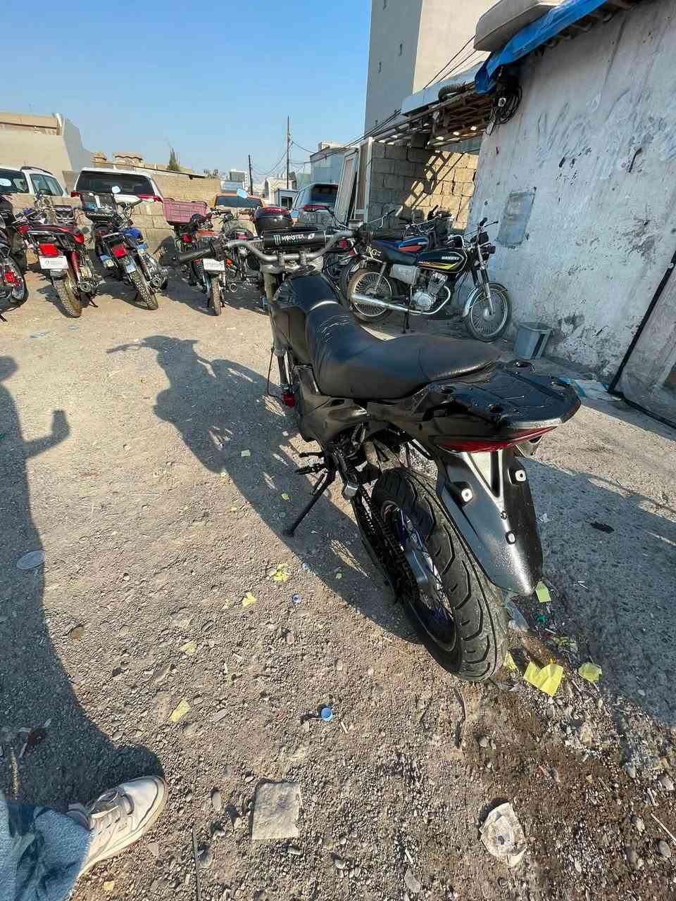 للبيع ماطور كاويار قفاز مكينه 200cc كبس وبشرط سعر450الف واتساب ***********
