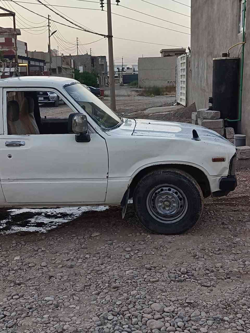 السلام عليكم عندي بيكم للبيع موديل 80 رقم نينوى دولي كير محرك اكسنت بشرط تريد تحويل تريد وكاله حداديه جديد تخم تايرات جديد عنواني موصل ناحيه برطله السعر 30 ورقه وهذا رقمي***********@/***********

