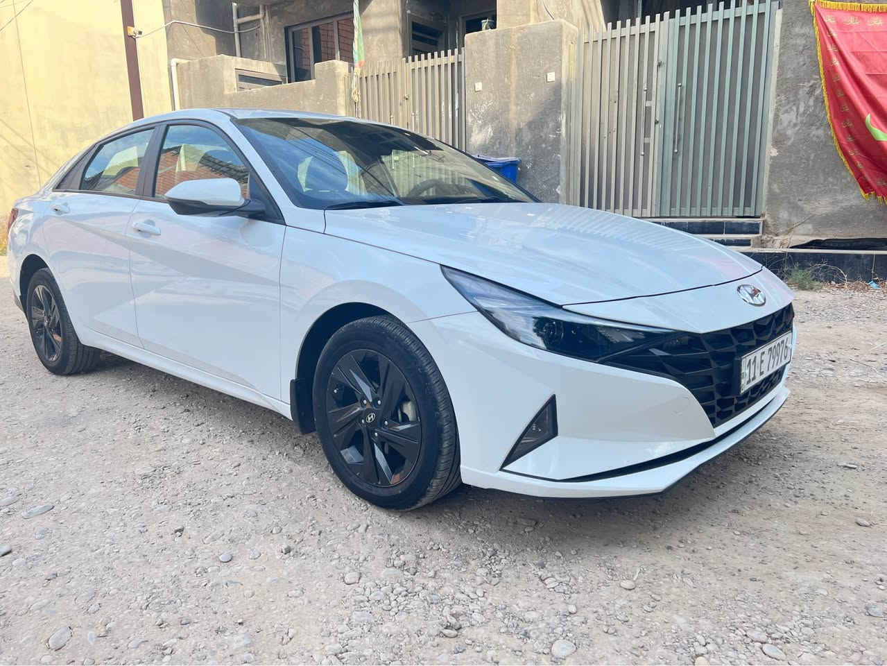 النترا 2021  خليجي كوري وليس صيني محرك 2000 دوش مواصفات اعتيادية قطعتين تبريد وكشنات جلد ماشية 65 Km.   السيارة بدون صبغ بدون تبديل جاهزة للاخير كير مكينة كفالة مكاني بعقوبة
*********** بعقوبة, ديالى
