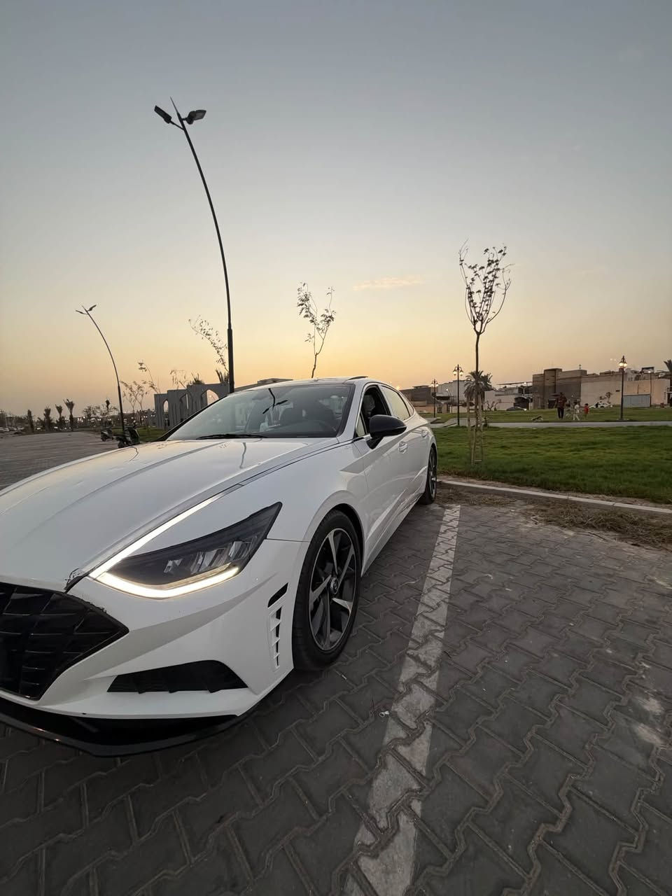 هونداي سوناتا (فول 1/1)
موديل: 2023
لون : ابيض رقمه بصره معوقين
وارد :وارد امريكي بيه بنيد امبدل بيهه رصعات بل جملق خلفي قليل مايبين
محرك : 1.6 تيربو)*
عداد المشي 70الف بالكارتون بعدها
مواصفات
صمة
بصمة ابواب
تشغيل عن بعد
شاشه حجم كبير تدعم كار بلي
كامرة خلفية
حساس خلفية
لد امامي خلفي
اشاير مري
نقط عمياء
كشنات كهرباء + كشن حار كشن
بارد +ستيرن حار
جنطة بصمة + دكمه + حساس عند
الاقتراب
تنبيه خروج عن مسار
رادار امامي خلفي وجانبي
فول حساسات اوتو ستوب
تحكم وضعيات قيادة
اوتو هولد
ول تحكم ستيرن مع قيادة ذاتيه
سايد بريك كهريا.
داخل اسود سقف كنتارة اسود
بانوراما
قطعتين تبريد
شاشه تبريد منفصل
ستم سماعات 12
شحن واير لس 
عنوان البصره 
سفسار على رقم 
سعره 168
***********
