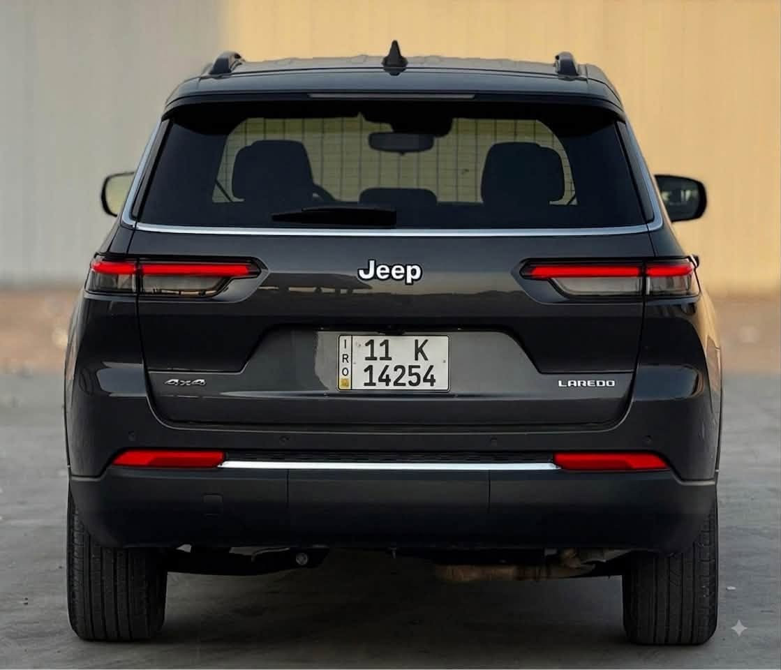 جيب كراند شيروكي لاريدو ٢٠٢٤وارد امريكي
مرقم بغداد
الشكل الجديد
المحرك V6 3.6L 
ماشيه ٢٥ الف فقط
٧راكب 
كامره خلفية (HD) 
حساسات تحذيرية    
تحذير الخروج عن المسار 
شاشة دجتال -شاشه كبيرة 10.1 انج - نظام الخرائط (GPS)   كشافات الضباب زنون 
شفتات بالستيرن 
الگير ماوس سستم صوت Alpine 
مكيف خلفي مع وحدة تحكم منفصلة 
تبديل بنيد
الصبغ جاملغ وباب وبنيد 

مكان السيارة 
بغداد السيدية

للاستفسار / *********** 
اتصال او خاص

