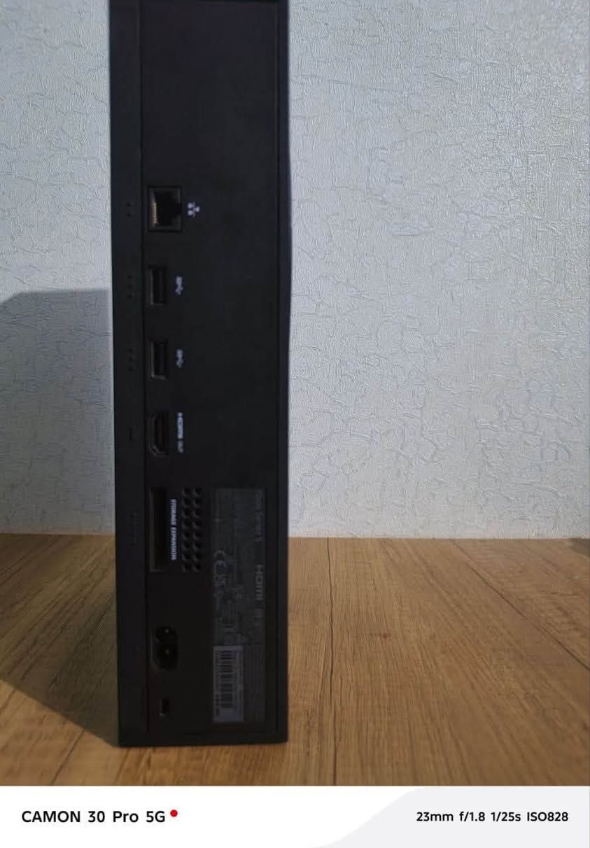 سلام عليكم مرخصه أدمن الكروب
جهاز Xbox سيريس إس واحد تيره ويا جهاز سماعه وجوستكات اثنين زركه شغال والبيضه بيه مشكله الدرفت  مال جهاز x ويا شاشه حجم ٢٠ جهاز مشكله الوحيده بي كسر بل USB سعره 600الف. مكاني بغداد كراده للستفسار اكثر خابرني على الواتساب ***********

نص مكتوب في الصور:
- CAMON 30 Pro 5G 23mm f/1.8 1/10s ISO6273
- CAMON 30 Pro 5G 23mm f/1.8 1/25s ISO842
- CAMON 30 Pro 5G
- 23mm f/1.8 1/17s ISO1333
- 23mm f/1.8 1/25s ISO828
- CAMON 30 Pro 5G 14mm f/2.2 1/17s ISO3314