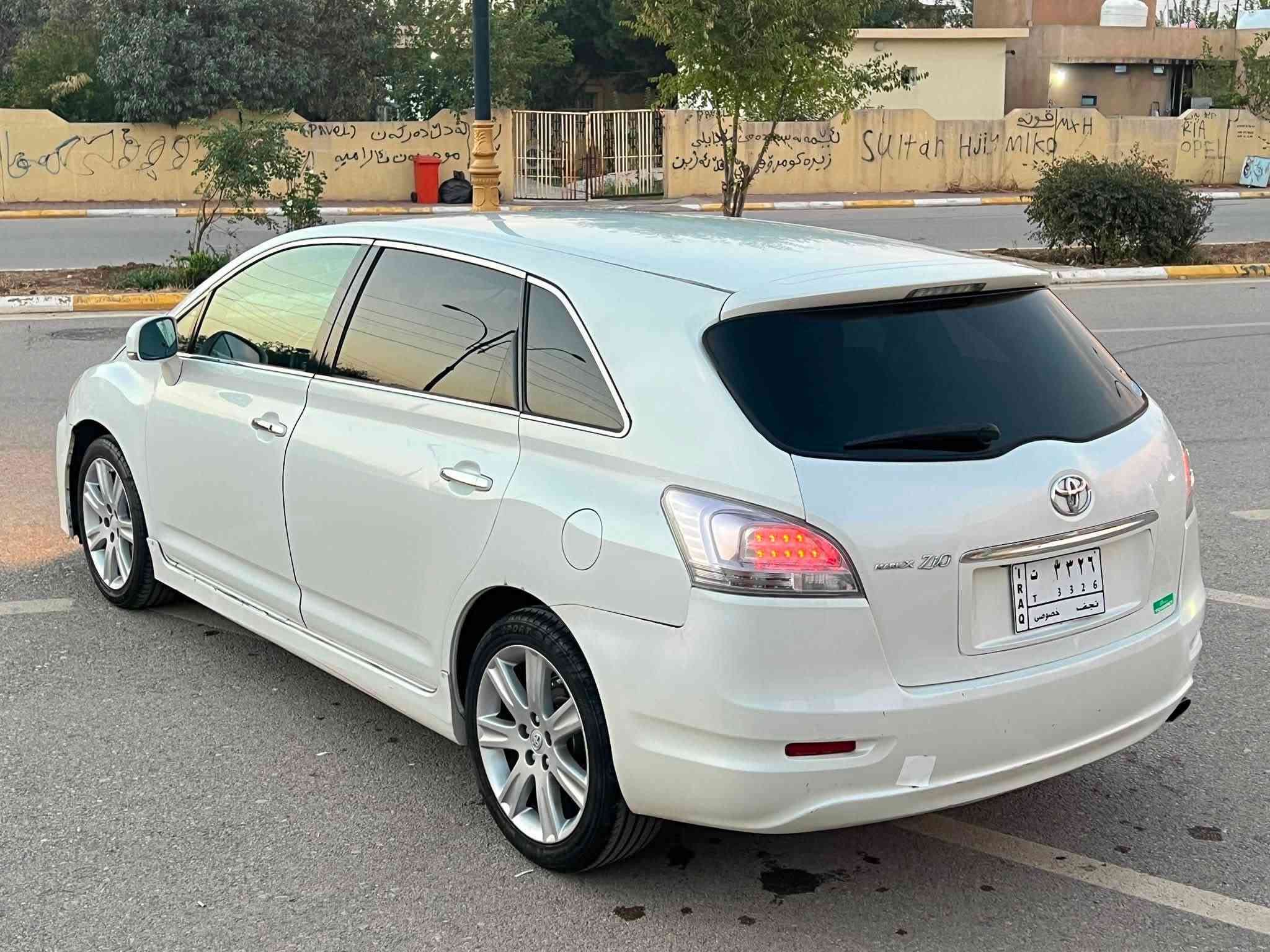 زيو ٢٠١٢ • ٢.٥ بنزين • شاشة كاميرا