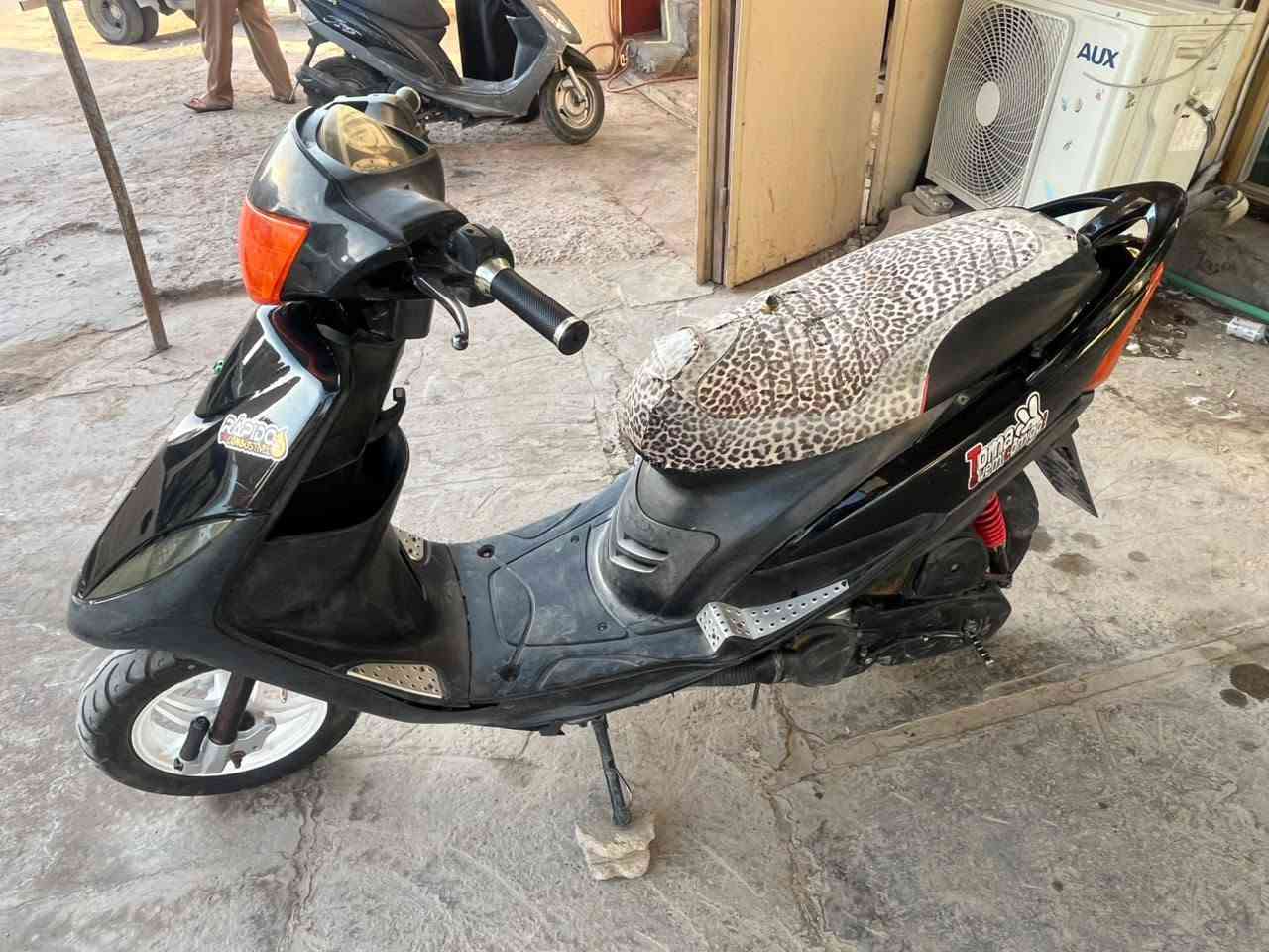 دراجه ماكس عدله حاويه 475مستعجل ***********
عنواني نجف دراجه حاويه  انطيك تراي الكربلاء شلعه ومعدل تشك الكاع مامفتوحه بس ولفات وكلجات رياضي مال تزويد دراجه مال جناي كلش مرتبه مستعجل على بيعتها 475 مابيها اي نقص بس باتري وسلف
