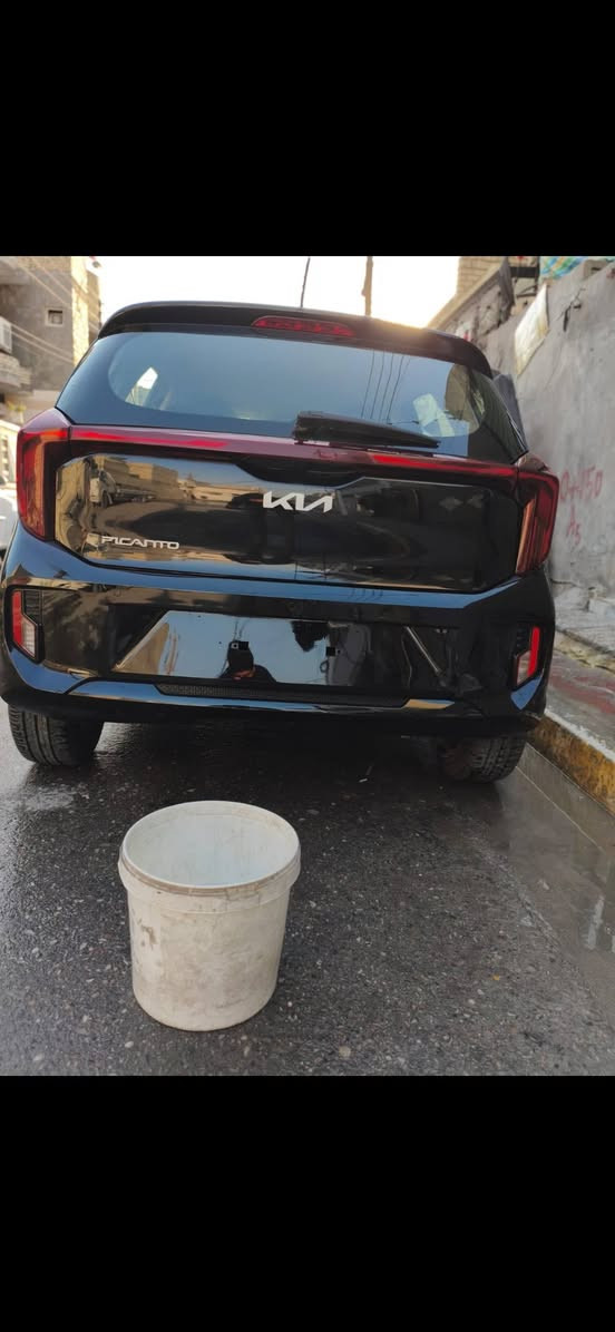 السلام عليكم بيكانتو موديل ٢٥ دخول جديد ماشيه ١٩  بدون رقم منفيس بسمي مواصفات مكينه اربعه سلندر مو زغيره بصمه لد أمامي خلفي رادار أمامي توقف ذاتي تحديد مسار تبريد ثلج  كامره دوار العنوان بغداد العبيدي + باب معظم رقم الهاتف *********** وبي واتساب السعر ١١٠ وبيها مجال

