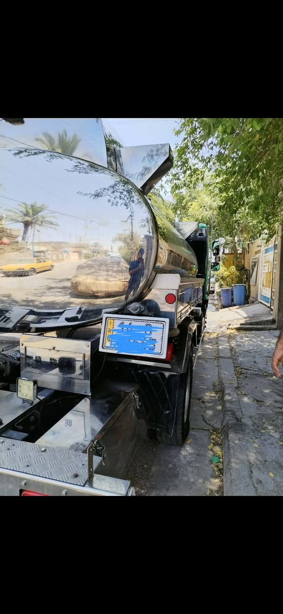 هينو تنكر ماء،حموله ٤٥٠٠ دخول جديد رقم بصره مكان بغداد ***********
