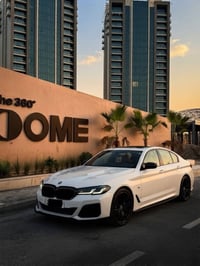 BMW 530i Sport Line -2022    xDrive رقم السيارة:اربيل  الممشى: 77,000 ...