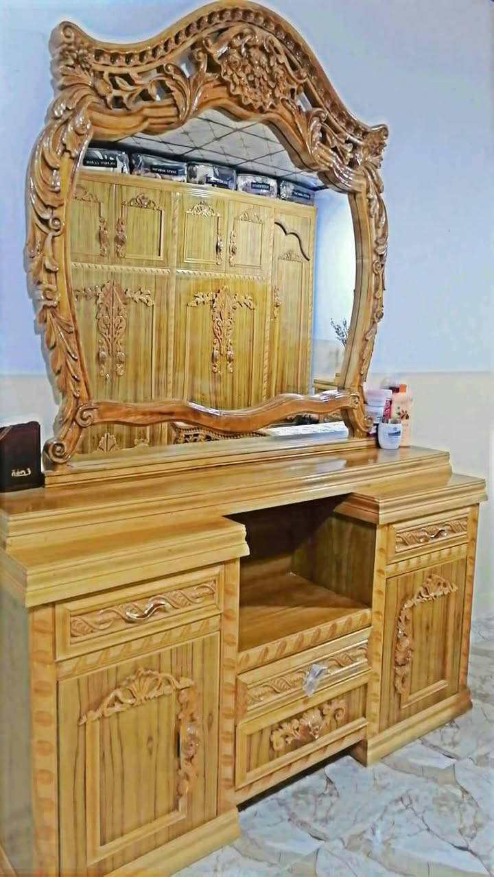 غرفة • للبيع • سليمة
