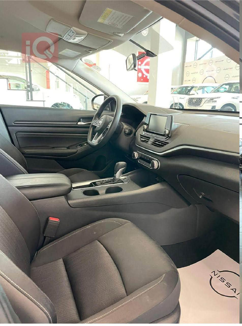 التيما خليجي وكالة مكفوله من الصبغ والشخط
🚘 نيسان ألتيما 2019 – وارد وكالة فوز اللطيف / أربيل

• وارد وكالة فوز اللطيف – أربيل
• لوحات أربيل
• ماشية 69,000 كم فقط
• Clean Title
• بدون أي حادث على الإطلاق
• السيارة بحالة الوكالة
• نظافة عالية جداً من الداخل والخارج
• كل شيء على حالته الأصلية

✨ سيارة نظيفة جداً ومناسبة لمن يبحث عن ألتيما بحالة مميزة وبدون حوادث
للاتصال ***********

نص مكتوب في الصور:
- iQ