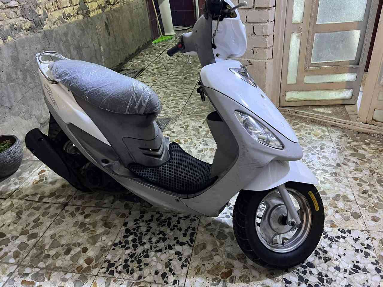 السلام عليكم دراجه ماكس منغولي للبيع 
المكان/ بغداد الزعفرانيه
الرقم /***********
السعر/ 500 وبيه مجال

