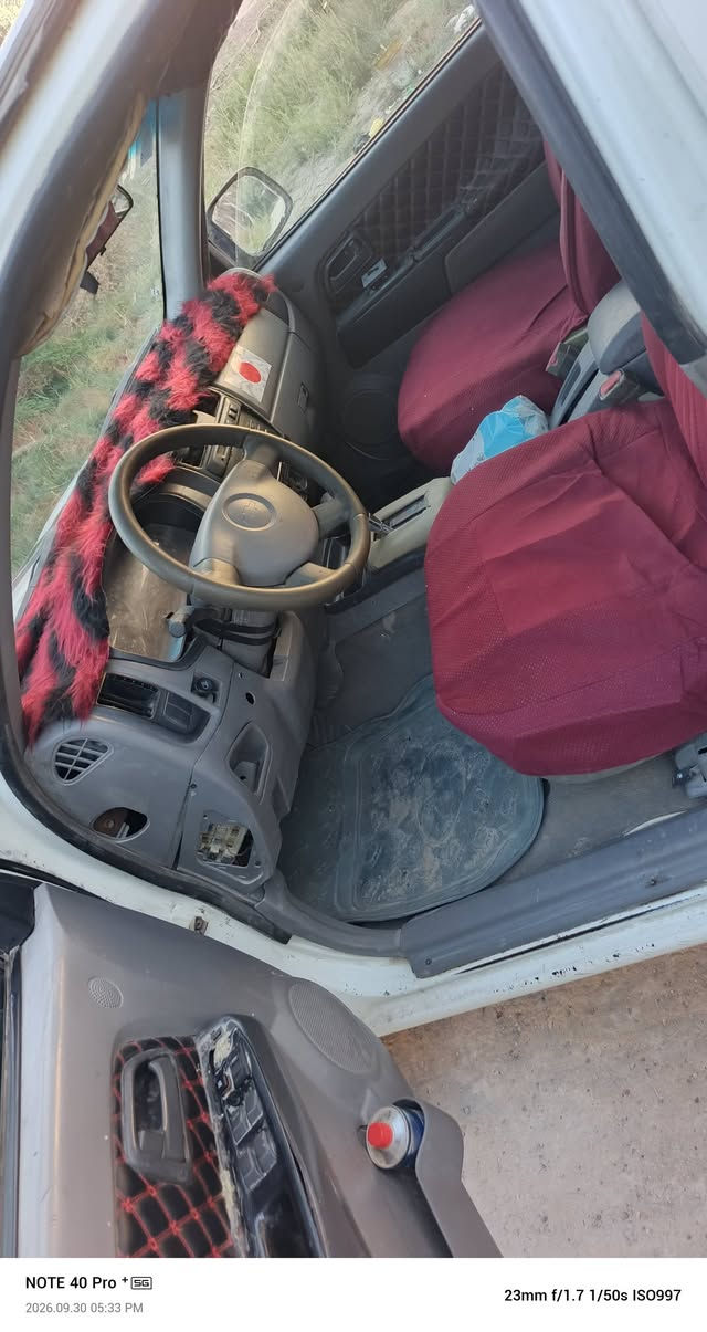 لوف موديل ٢٠٠٥ هزه جديد وسنويه جديده محرك كير بطه تحويره ممتازه كهربائيات جيده  تخم تاير جديد رايده ٥٨ هذا رقمي 0777994861

نص مكتوب في الصور:
- NOTE 40 Pro + 5G 2026.09.30 05:33 PM 23mm f/1.7 1/50s ISO1014
- NOTE 40 Pro + 5G
- 2026.09.30 05:33 PM
- 23mm f/1.7 1/50s ISO997
- 23mm f/1.7 1/100s ISO526
- 23mm f/1.7 1/100s ISO322
- 23mm f/1.7 1/100s ISO329
- NOTE 40 Pro + 5G 2026.09.30 05:33 PM 23mm f/1.7 1/100s ISO423
- NOTE 40 Pro + 5G 2026.09.30 05:33 PM 23mm f/1.7 1/100s ISO508
- NOTE 40 Pro + 5G 2026.09.30 05:33 PM 23mm f/1.7 1/100s ISO452
- NOTE 40 Pro + 5G 2026.09.30 05:23 PM 23mm f/1.7 1/100s ISO228