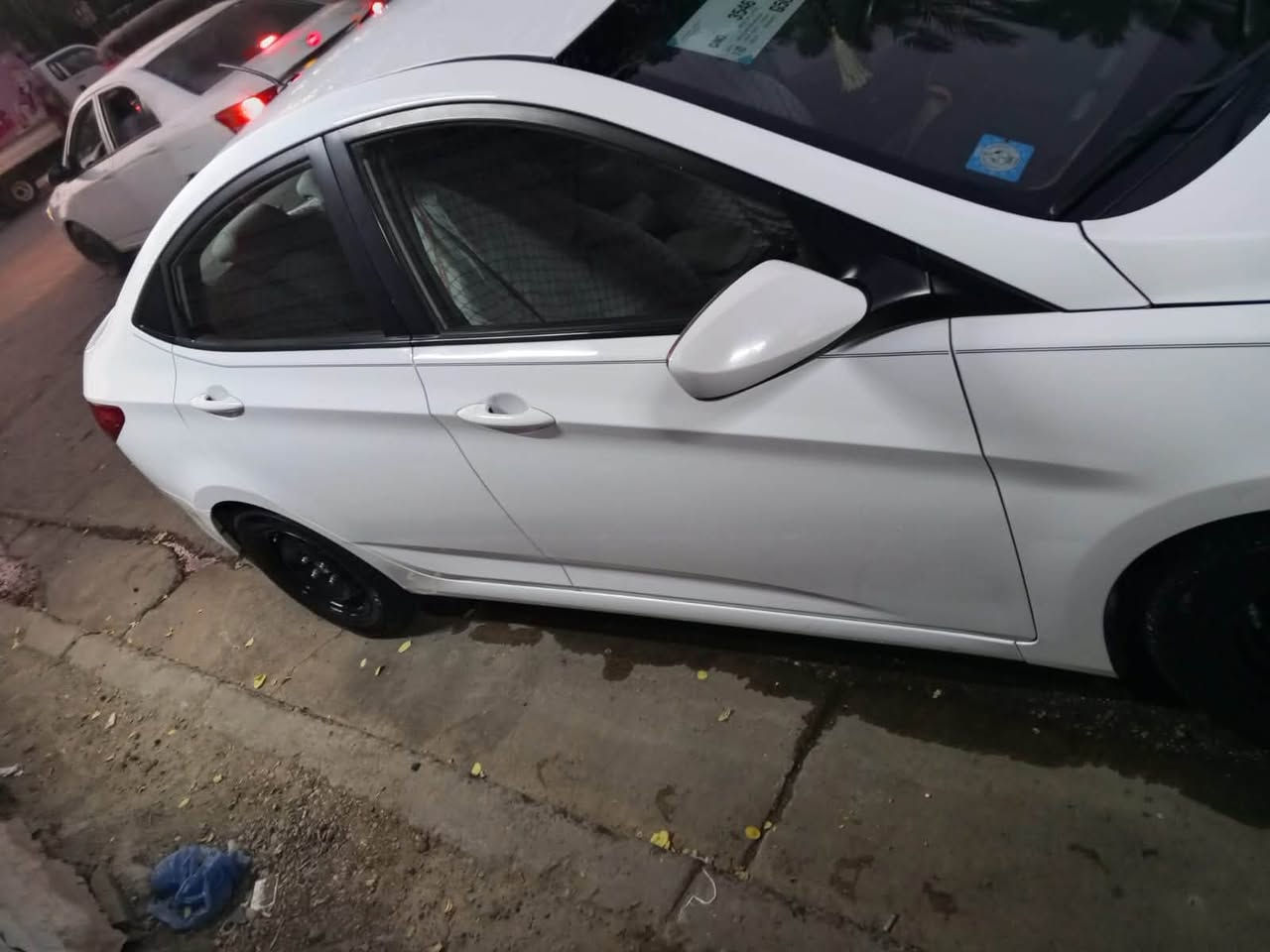 سلام عليكم اكسنت موديل 2017امريكي ماشيه 79الف تحكم استيرن تثبيت سرعه  نصفويل السعر 110$بيهامجال الضرر بنيد وجاملغ ***********
