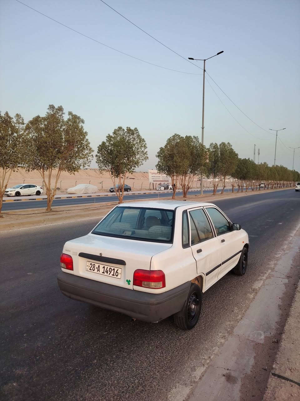 سلام عليكم البيع سايبه موديل 12 سياره حلوه بيها خيط بخار مكان نجف حي الشرط ***********
