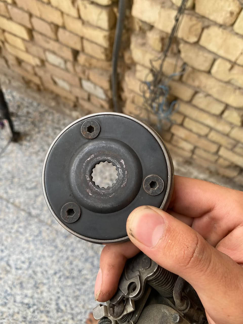 قطع غيار • غراض للبيع • واتساب