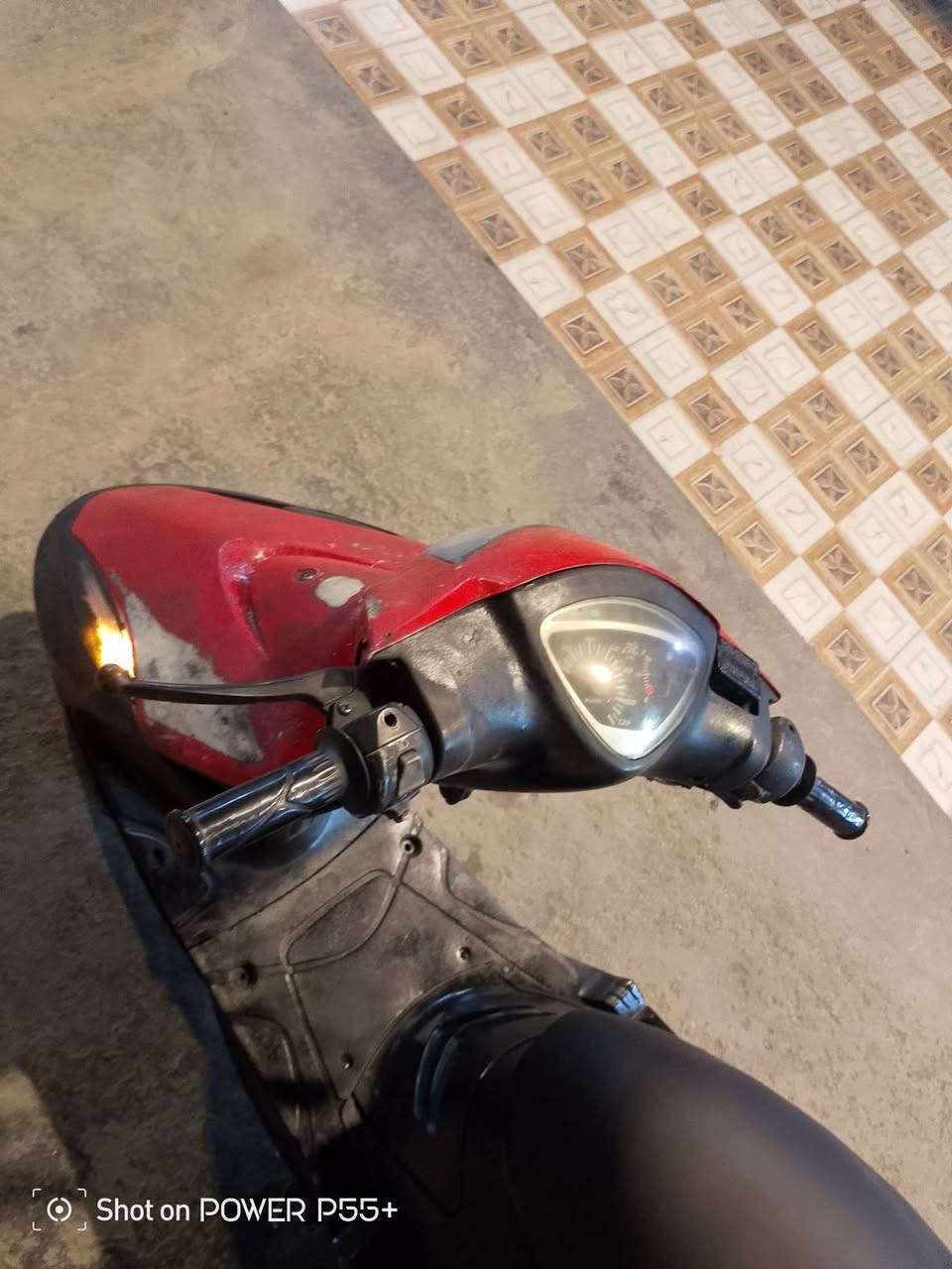 ماكس عدله بوشه 55 شلعه ومعدل شك لكاع شك كهربايات كله بس لايتات يرادلهن بس هورن شغال شاير شغاله يرادله تفيلس بس دبلات مامي خلفي رياضيات تايرات ستوني مبدلهن جدد دراجه كله بلاديه بس يرادله ترتيب سعر 425 وبيه مجال كربلا لحر ***********

نص مكتوب في الصور:
- Shot on POWER P55+