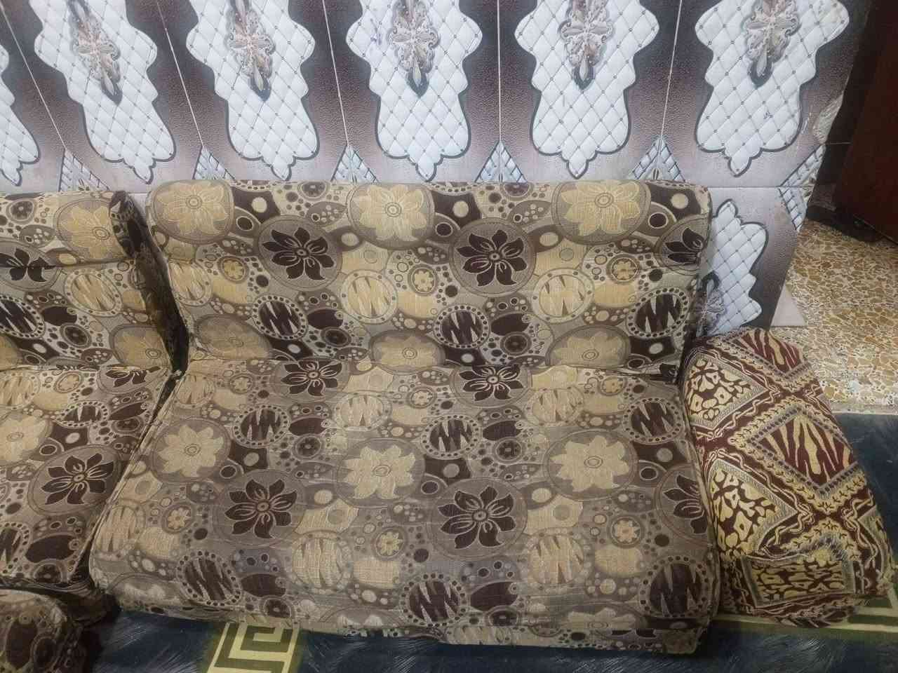 كعده اسفنجيه للبيع سعر 85 وبيهه مجال
مكانهه الزبير 
للتواصل ***********
