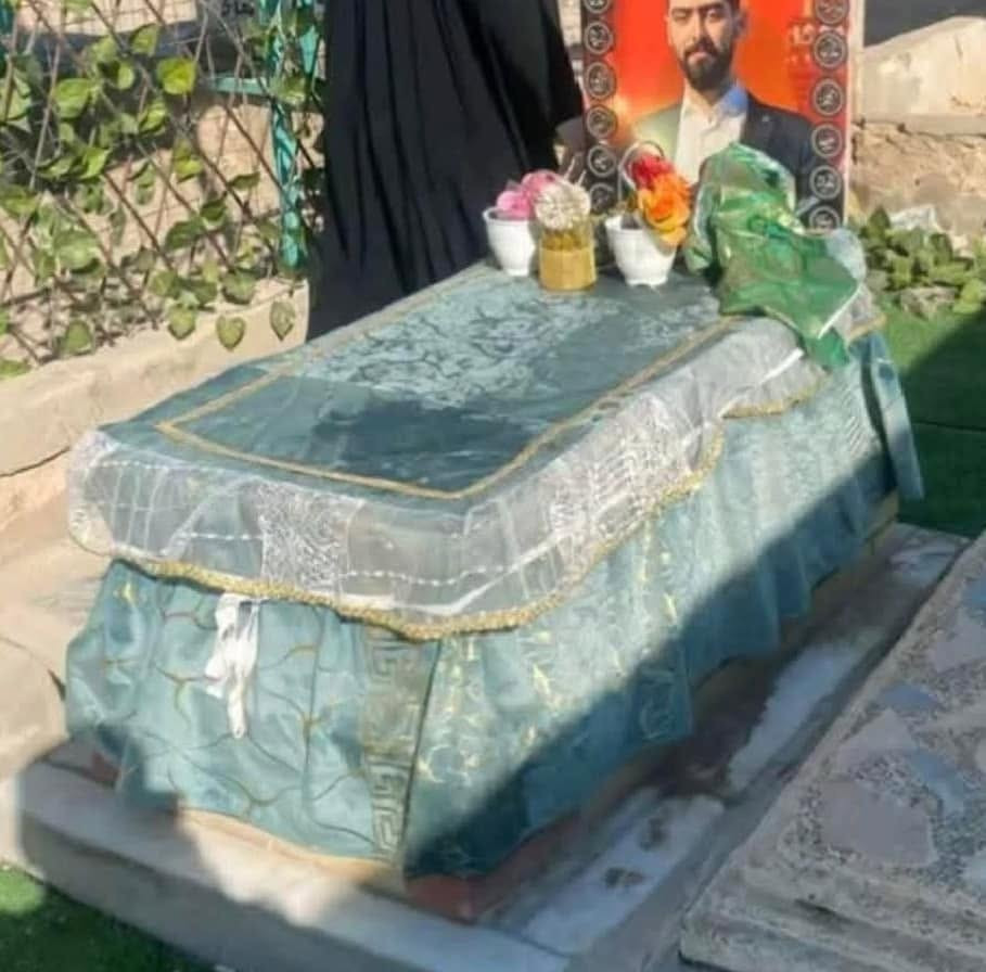 جادر قبر لحماية القبر من أشعة الشمس والأتربة يتم التنفيذ حسب الطلب للحجز ارسال صوره القبر والمديل واتساب ‏‪ ***********‬‏توصيل كل المحافظات
