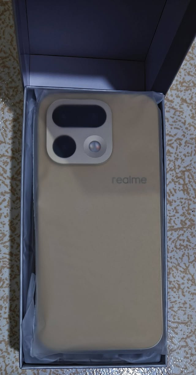 ريلمي 16 بروو 5 G
جديد كامل ملحقاته شاحنه مامفتوحه
زبغ مابي جديد بمعنى الكلمة 
ذاكره 512 
للاستفسار ***********
