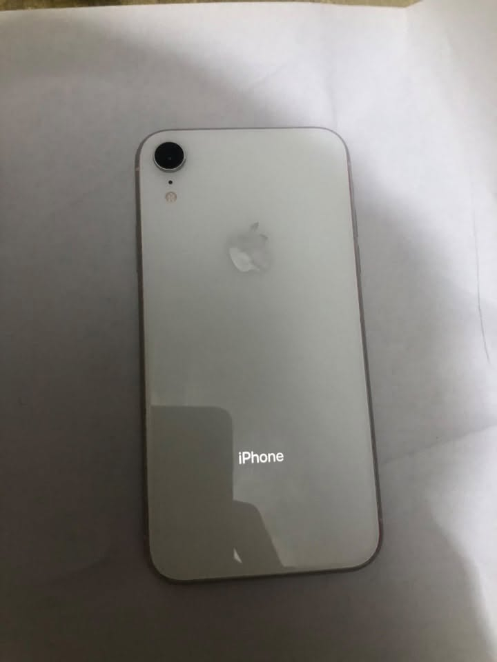 آيفون XR • ٦٤ • بطارية ٨٦٪