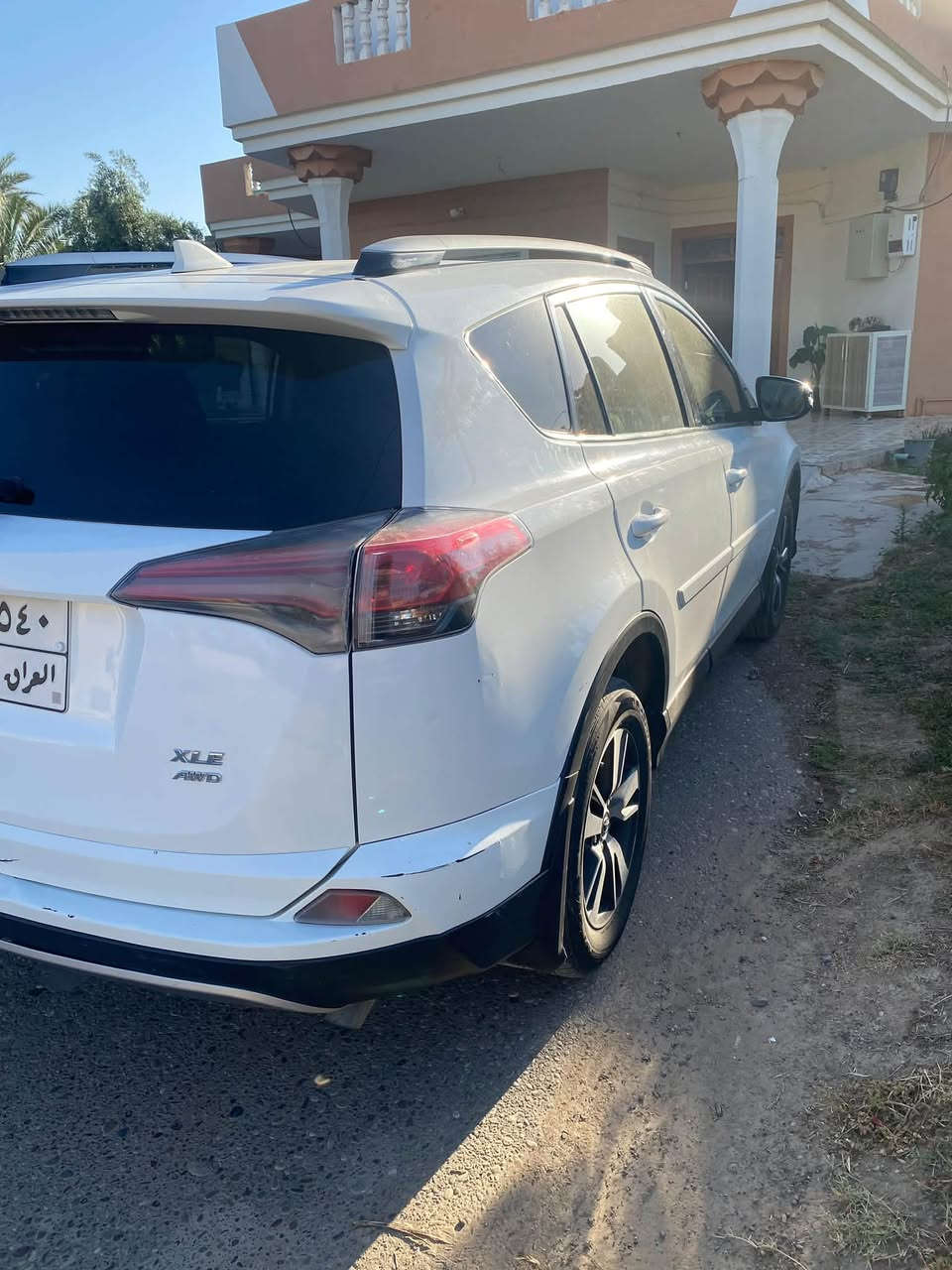 السلام عليكم
راف فور 2018 

XLE

AWD

بإسمي 

جنطة شفط

بصمه 

فتحه 

كامره دواره

ماشيه 78 الف ميل

صور الضرر بالمنشور 

السعر 164$
مكانها :- تكريت

***********
