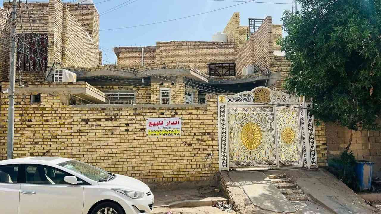 طابق بي غرفتين
صاله
استقبال مطبخ
مناور ثنين
طابق ثاني صاله صحيات كامله
غرفتين واصلات للبايكار
العنوان حي الخليج
سنه البناء 2018
 ***********
