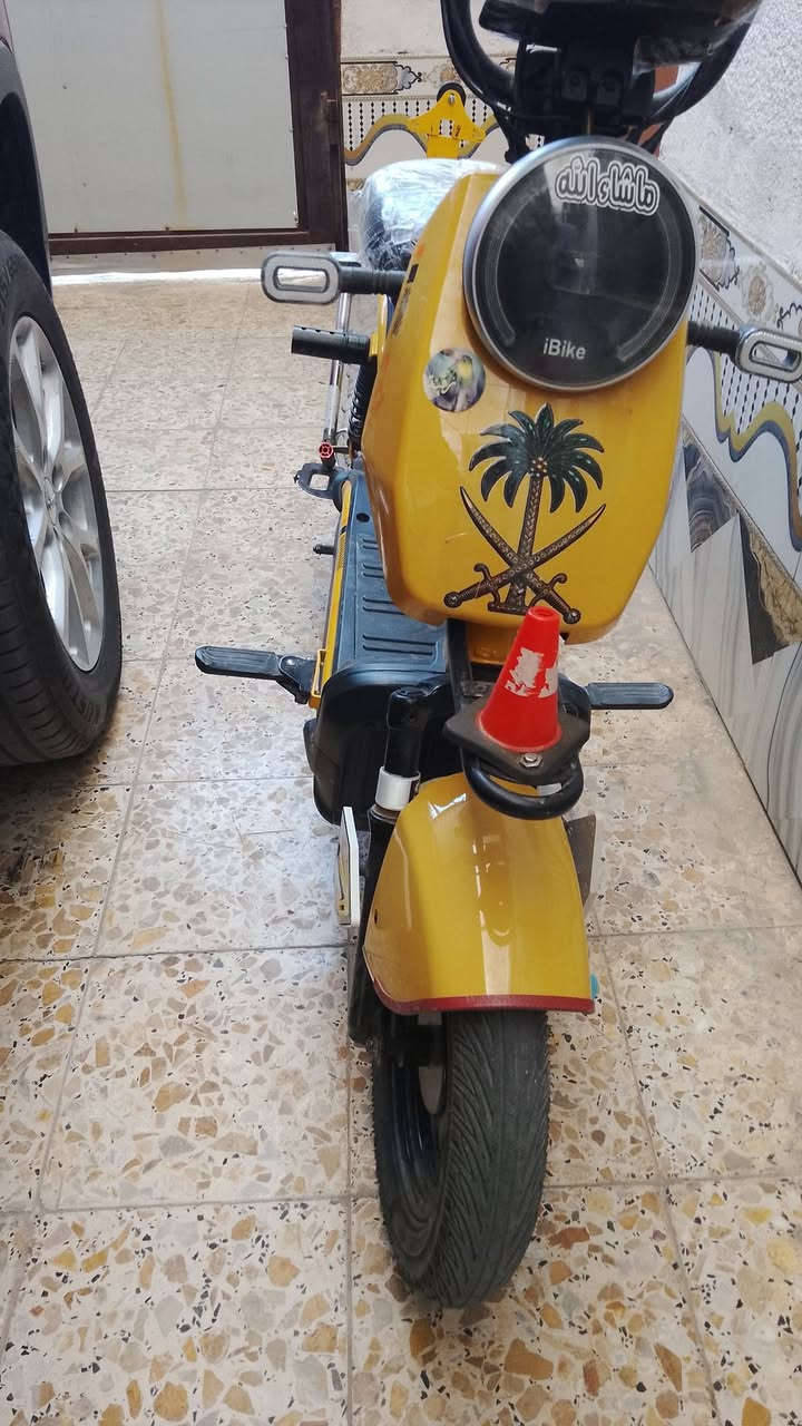دراجه شحن نضيفه وجديده كلش شحن فول يبقه يومين
كهربائيات كلهه جديد باتريات جدد بصمه وسويج سرعه 99
مكان الغراف السعر 350وبيهه مجال قليل رقمي ***********
