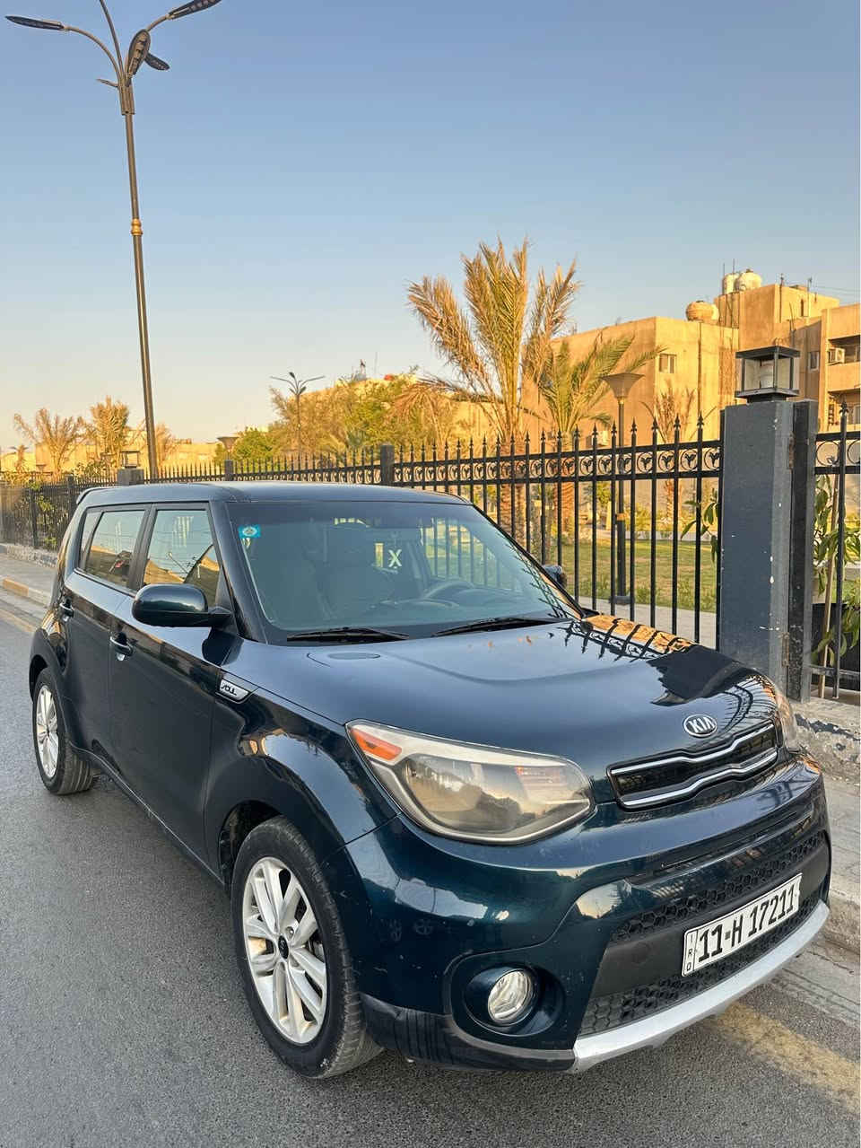صول 2018 امريكي لون نيلي
مكينة 2000 Gdi ماشية 56 mi
ضررها سطحي جاملغ وبنيد وبابين بدون دواخل كما موضح بصور الحادث والسونار مرفق بالمنشور 
مكينة مفتوحة رقم بغداد الجديد بأسمي 
السيارة جاهزة بدون أي نقص ونضيفة جداً استخدام شخصي
مكان السيارة بغداد الزعفرانية والسعر 108 وبيها مجال
للتواصل *********** بغداد, العراق
