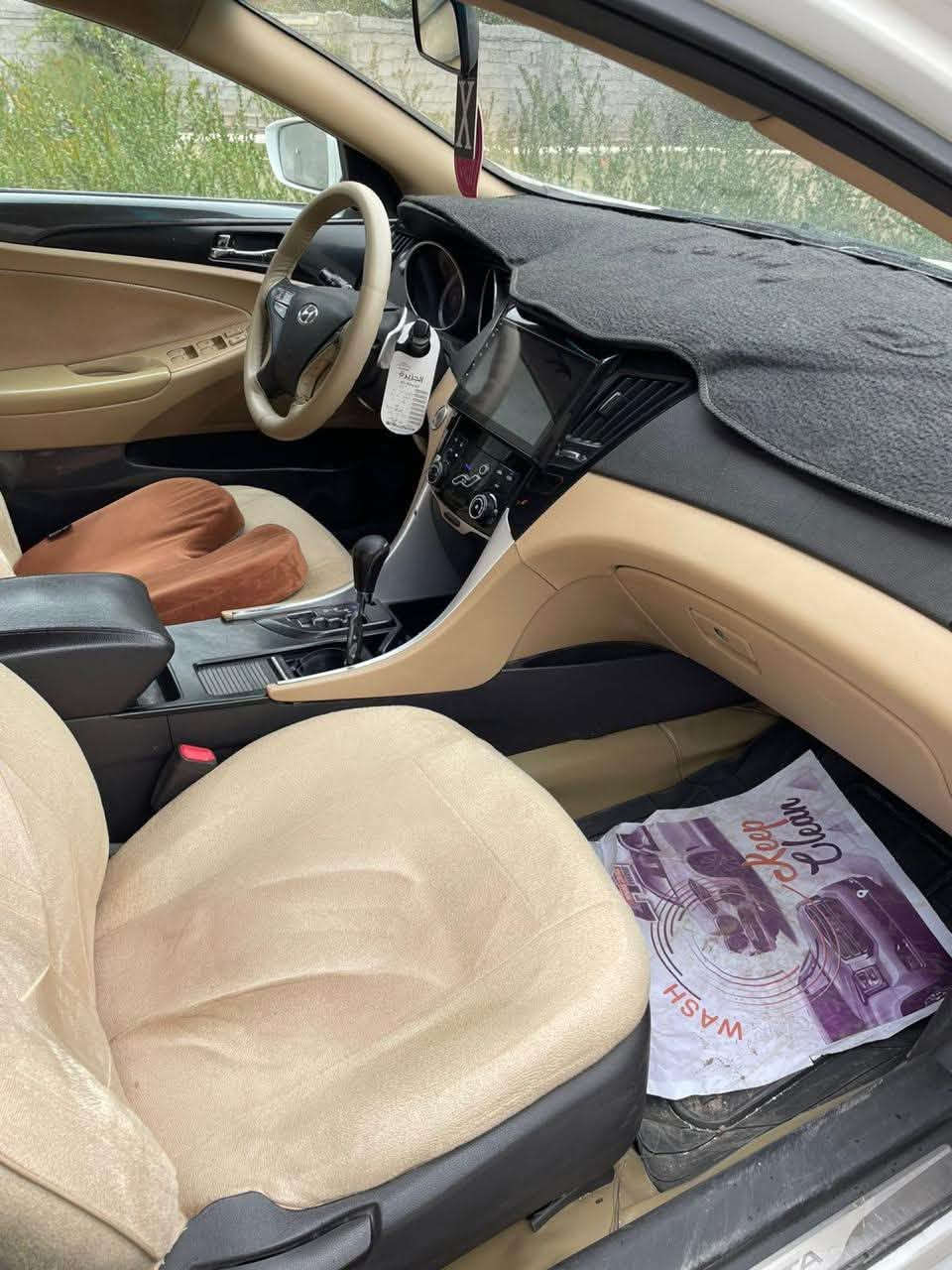 للبيع موديل ٢٠١٢ خليجيه فول الفول كفاله عامه من الضربه فقط بيهه كم تكحيل كير مكينه تبريد كله تمام وللعلم بدلت منضومه مال زنون 
مكان السياره بغداد الراشديه متواجد من ساعه ٨ لحد ساعه ٢ الضهر
***********
السعر ١٣٢ وبيهه مجال شي بسيط
