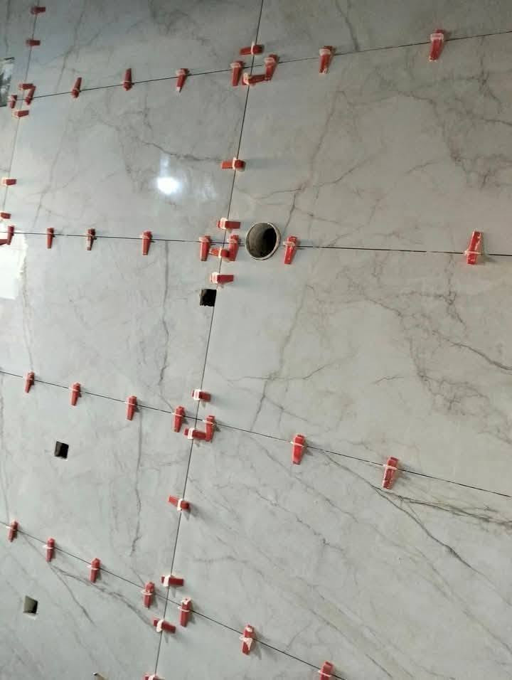 خلفه سيراميك متفرغ اشتغل مجمعات سكنيه بيوت اهليه وشغل تسليم مهندس ومضبوط
***********خط بدون واتساب 

***********واتساب

