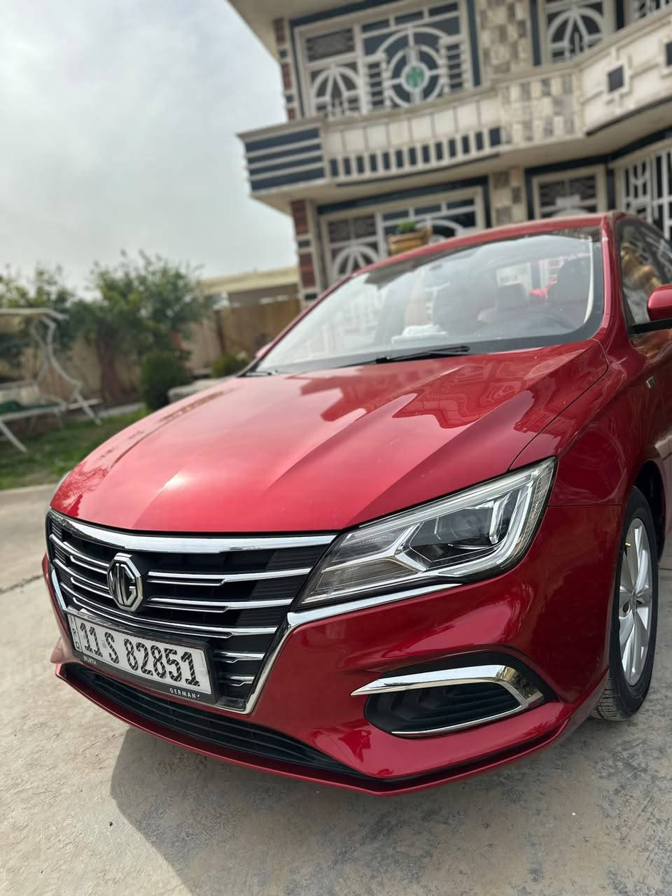 للبيع: MG5 موديل 2023 
مكفولة : كفاله عامه 
المحرك: 1.5L أوتوماتيك (اقتصادي)
المسافة المقطوعة: [31000] كم
المواصفات: شاشة + كاميرا وحساسات خلفية + مثبت سرعة + بريك كهرباء (Auto Hold) + ويل كي 16 + تحكم ستيرن كامل + أبل كاربلاي وأندرويد أوتو.
السعر: [108]
المكان: [بغداد ]
رقم: بغداد 
تحويل: ثاني يوم 
للتواصل: [*********** ]
