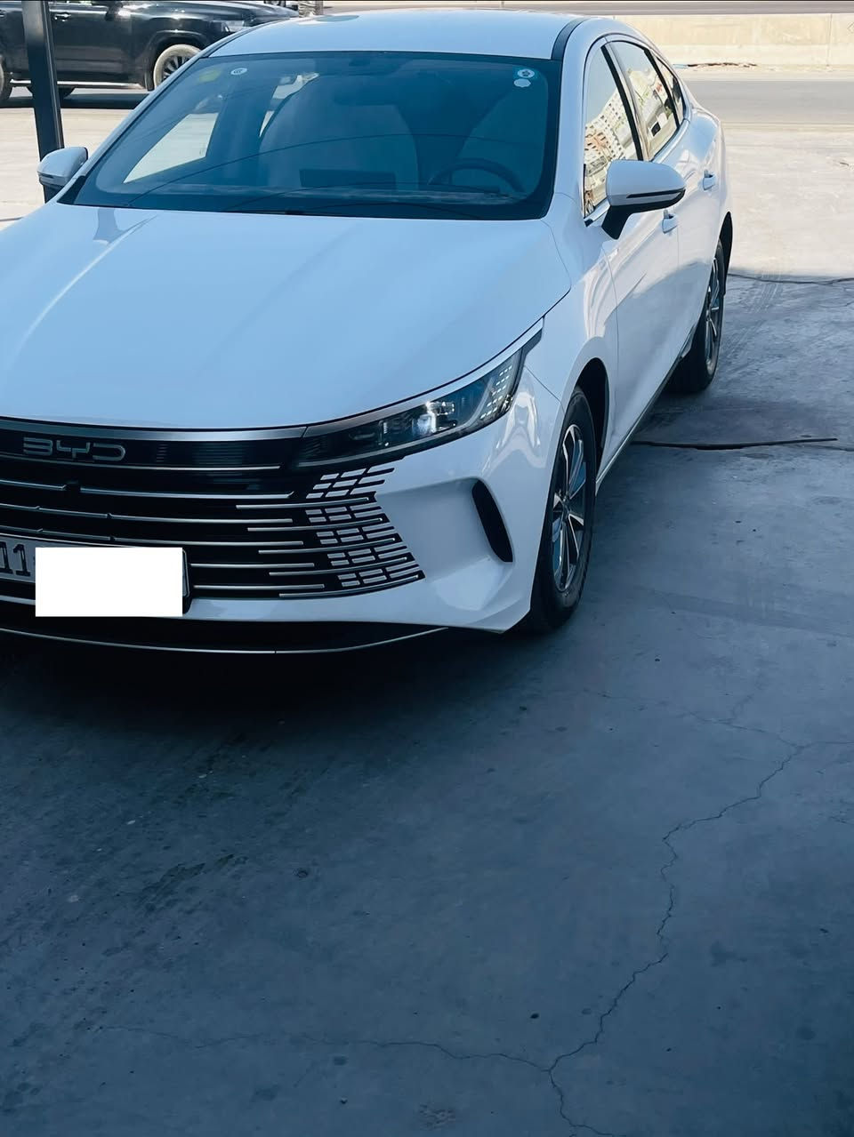السلام عليكم 
BYD  دستروير2025 كفاله عامه السياره بعدها بحالة الوكالة ماشيه 7 الاف و900 كلش بسمي تحويل مباشر نضيفه بيها رصعة واضحة بالصورة السعر 19،350 بيها مجال بسيط مكانها بغداد العامرية او نفق الشرطه 
للاتصال ***********
