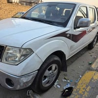 نيسان نيفاره • ٢٠٠٨ • نظيفة