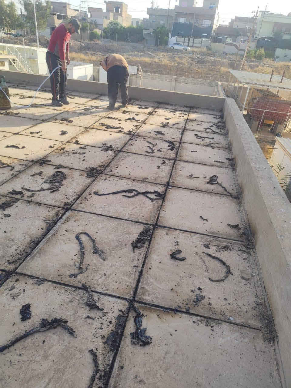 مستعدون لعمل الاشتايكر والايزوكم والقير وقلع واستبدال الاشتايكر القديم وقلع الماستك القديم نعمل بكادر هندسي وبموصفات هندسيه حسب الطلب لسنا الوحدين لكنا الافضل دائمن أسعار امناسبه كرسته وعمل كامل الاستفسار الاتصال 
. 
‪***********‬‏ 

.
يوجد واتساب
