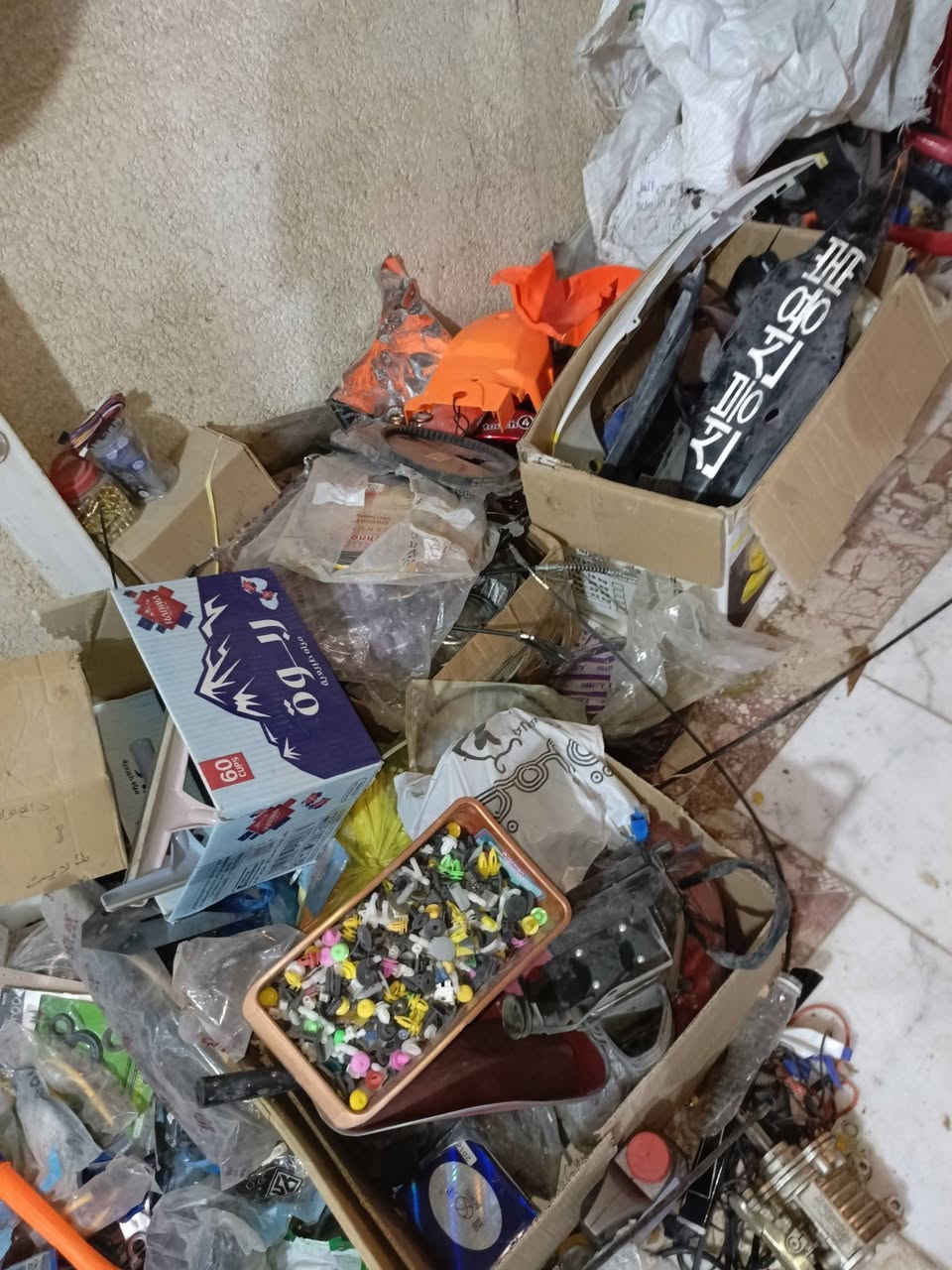أدوات للدراجات والتكتك تصفيه 
مكلف بلنشر مامتواجد عل خاص
***********

