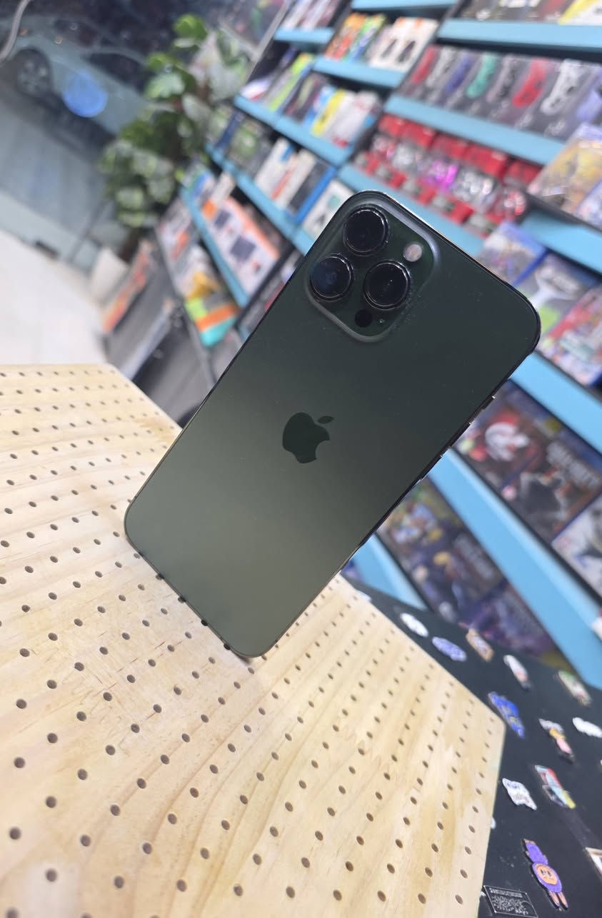 iPhone 13 Pro Max 

توفر آيفون 13 بروو ماكس مستخدم نظيف💯 ذاكره 512 GB  

بطارية 84% 🔋🔋 الجهاز مكفول  اللون الزيتوني  المميز + درع للجهاز 

 ولاصق شاشه أصلي + شاحن معتمد 🔌🔌🔌 

👈👈 للطلب والاستفسار مراسلة الصفحة 👉👉

🌞🌞🌞 الشمس للألكترونيات والألعاب     🌞🌞🌞

PS5🔹️PS4🔹️PS3🔹️360🔹️XBOX🔹️PC🔹️
🎮 اجهزة العاب
🎧 اكسسوارات
📀 اقراص العاب
💸 بيع & شراء & مراوس
⚙️ صيانة جميع اجهزة الگيمنك والجويستك وال PC
💾 تنزيل الالعاب لكافة الاجهزة
ps3-ps4-xbox360-xbox series

🌞🌞🌞 تابع الصفحة لمعرفة أخر العروض 🌞🌞🌞

🕒 اوقات العمل يومياً من الساعة ال9 صباحا ولغاية الساعة 10 ليلا 

📲  واتساب - ***********  📞📞

     🚖🚖 يتوفر توصيل لجميع محافظات العراق 🚖

 عنوان المركز/ بابل الحمزه الغربي /قرب فلكة الساعه 
✔️ ✔️✔️ مجاور شاورما ابو العبد  ✔️✔️✔️👇👇 تابع الصفحة لمعرفة أخر العروض والتحديثات 👇👇
