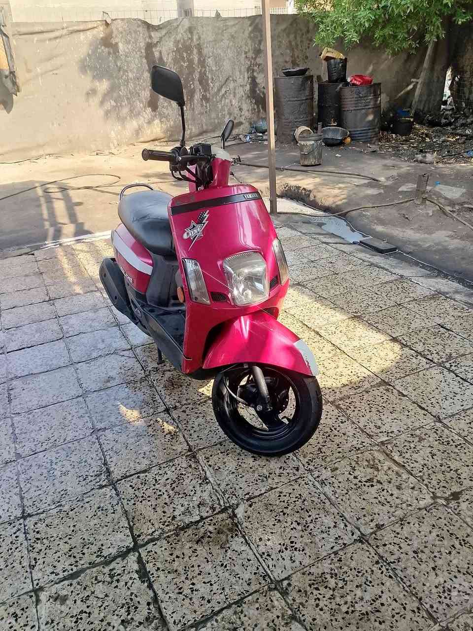 دراجه نظيفه مكينه ما مفتوحه كهربائيات كلها شغاله كفرات الاصلي ختم واحد طائرات جديده جيلاتين السعر 850 وبيها مجال
مكان ناصريه مركز قرب جامعه العين ***********
