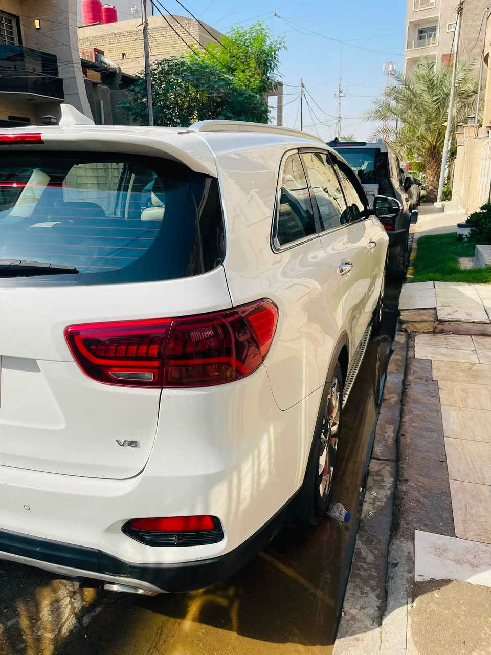 السلام عليكم سورنتو خليجي فول مواصفات كفالة عدا اقل الشبر بارد بالجنطة ماشية 90 الف حقيقي 
بانورما حساسات كامرات جميع الاتجاهات نقطةعمياء كشن تدفئة تبريد جنطة كهرباء وباقي مواصفات كثيرة 
السعر المطلوب 260 بغداد
***********
