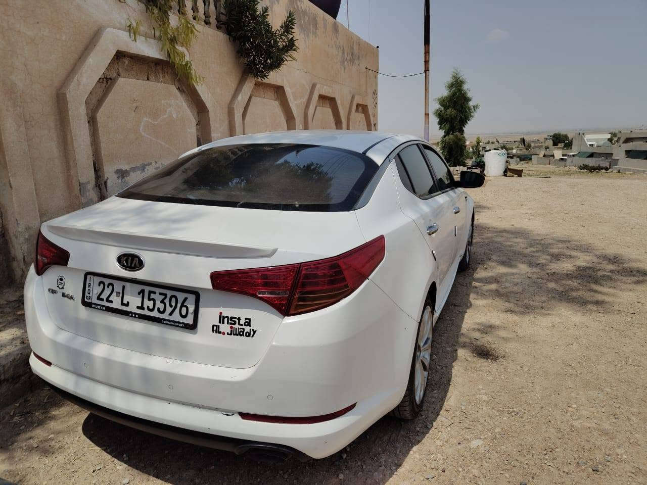 السلام عليكم
أوبتما موديل ٢٠١١ خليجي  رقم أربيل مسطره     (السنوية والهزه ساقطة)

مكينه ٢٠٠٠ دوش (مفتوح) 
بصمه _تحكم شفتات _تبريد قطعتين 

صبغ ما بيها نهائيا  فقط شبر ونص جوا قبغ البانزين  وكم مكان بارد  

السعر ( ١٠٥ وبيها مجال كلشش بسيط ) 

مكان السيارة_ الموصل_ ناحية برطله 
رقم الهاتف [***********]
