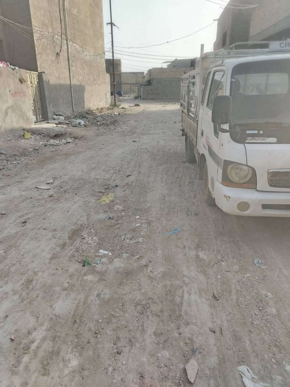 السلام عليكم كاع للبيع سند 117 متفونه ومحدوله سبيس دور صحه ثانيه ثالث فرع بصف ركن 100 م واجه 5 ونزال 20 معروضه 27 وبيها مجال بسيط
*********** تواصل على هاذه رقم
